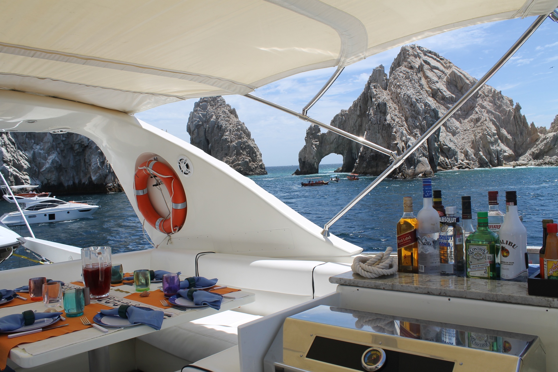 yates de lujo en Cabo San Lucas